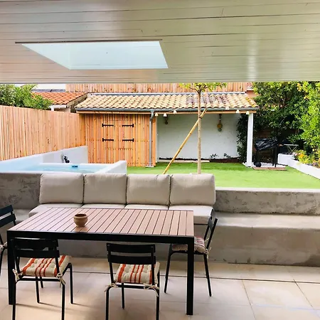 Maison Avec Piscine Acces 펜션 세노스