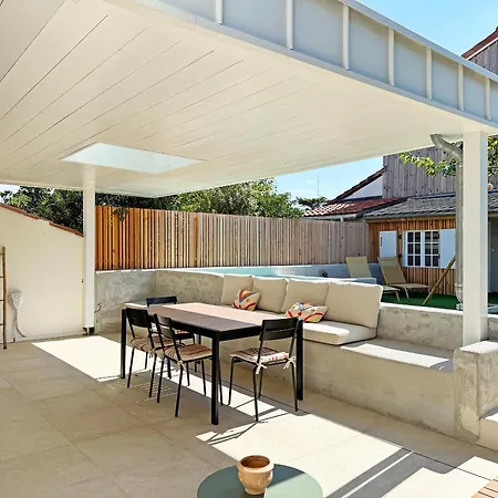Maison Avec Piscine Acces 펜션 *