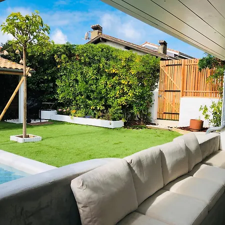 Maison Avec Piscine Acces 펜션